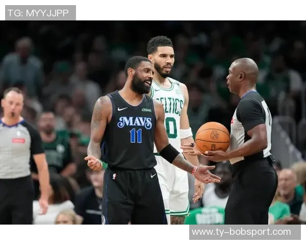 HoopsHype百大球员榜单揭晓里夫斯52杰伦格林64欧文79乔治82名次引关注 HoopsHype百大球员榜单揭晓里夫斯52杰伦格林64欧文79乔治82名次引关注