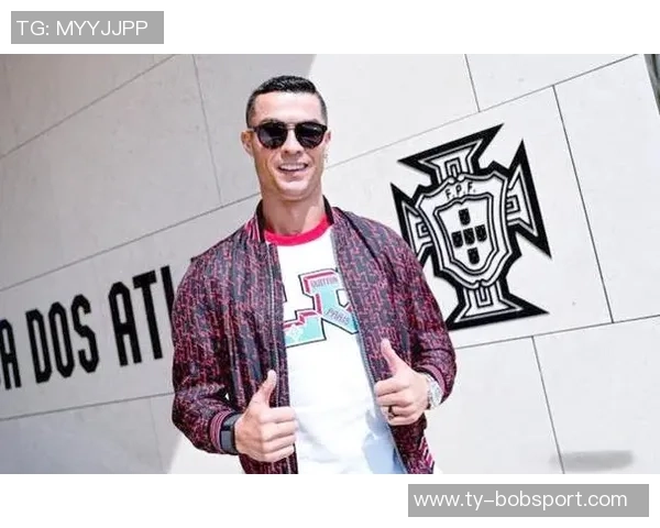 帕特里西奥宣布退役C罗发文致敬感谢其伟大贡献与历史地位