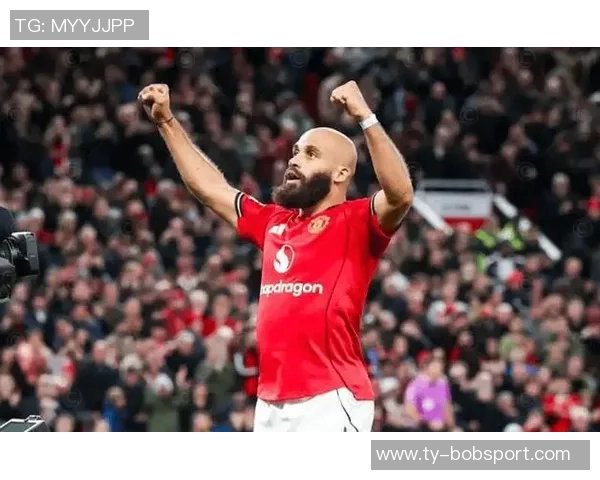 曼联转变阵型为433备战非洲杯姆伯莫等球员缺席