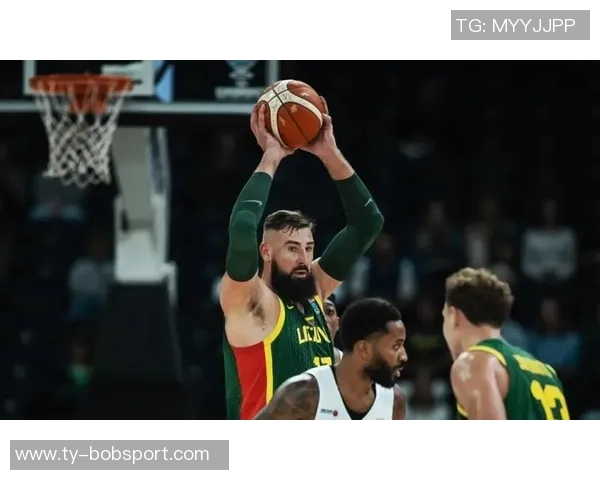 瓦兰丘纳斯半场高效表现10分8板4助力助球队争胜 瓦兰丘纳斯半场高效表现10分8板4助力助球队争胜